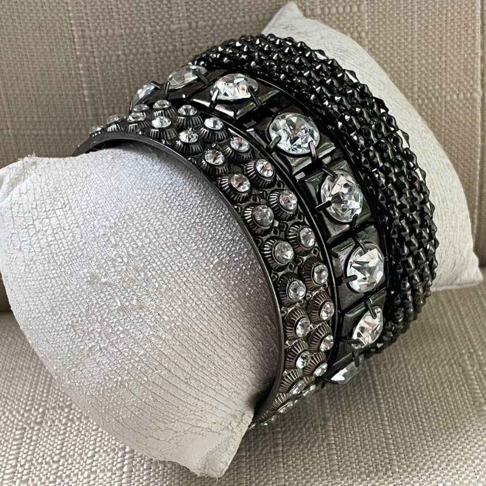 Women Bracelet Set of 3 Crystal Accent Black Metal Bangle Wristband - Picture 4 of 11